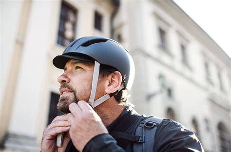 Capacete de Bike Masculino: Guia Definitivo para Escolher o Capacete Perfeito