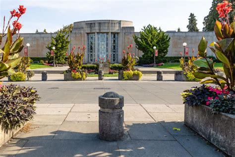 Capitol City Careers: A Comprehensive Guide to Thriving in the Heart of Government