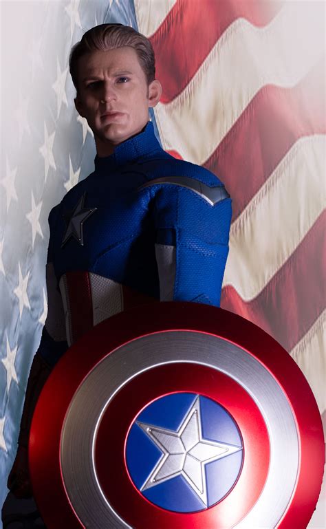 Captain America Cosplay: Embody the Symbol of Freedom