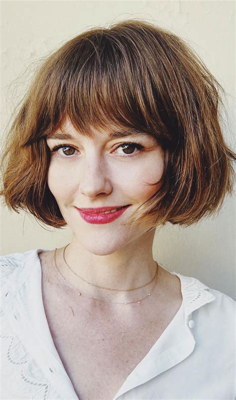 Captivating Elegance: A Timeless Bob for Exceptional Style