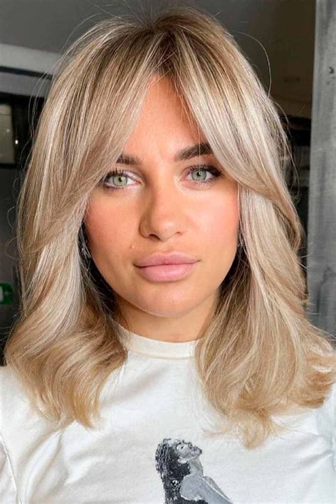 Captivating With Bangs: A Shoulder-Length Odyssey of 14" Blonde Perfection