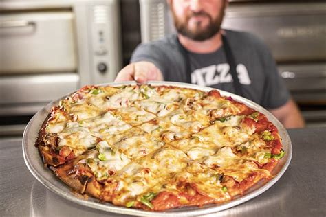 Carbone's Pizza Cottage Grove: A Taste of Heaven in Minnesota