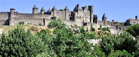 Carcassonne: A Comprehensive Guide to Gameplay