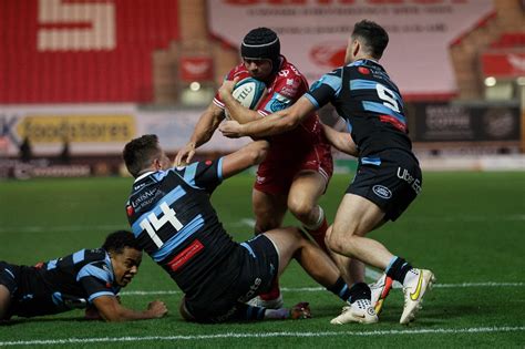 Cardiff Rugby vs. Scarlets: A Fierce Welsh Rugby Rivalry