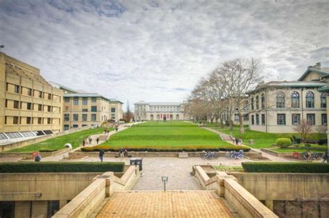 Carnegie Mellon Campus Tour: 10 Unforgettable Experiences for Prospective Students