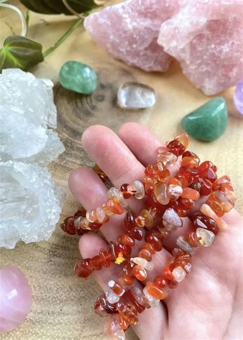 Carnelian Bracelet Benefits: A Tapestry of Healing, Vitality, and Joy