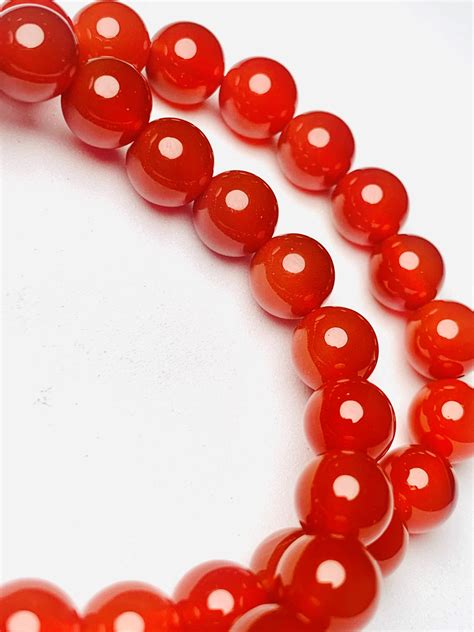 Carnelian Bracelet Benefits: Unleash Vitality and Manifest Dreams