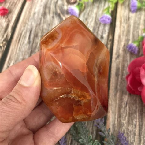 Carnelian Flame: The Gemstone of Passion, Creativity, and Courage