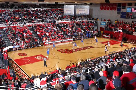 Carnesecca Arena