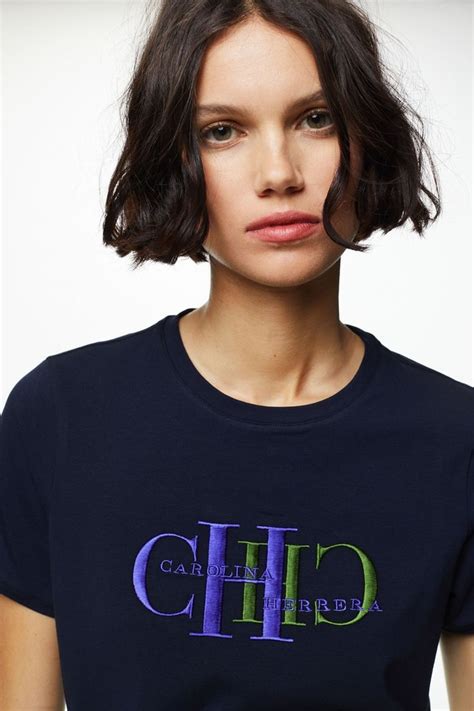 Carolina Herrera T-Shirt: A Timeless Classic with Modern Edge