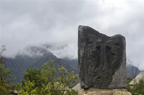 Carved Quartz: A Stone of Intricate Beauty and Ancient Enchantment