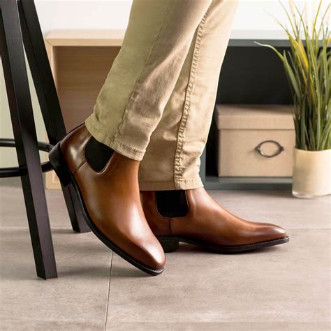 Caslon Shoes: Premium Footwear for the Discerning Gentleman