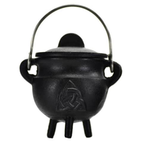 Cast Iron Mini Cauldron: A Versatile Tool for Modern Witchcraft and Everyday Use