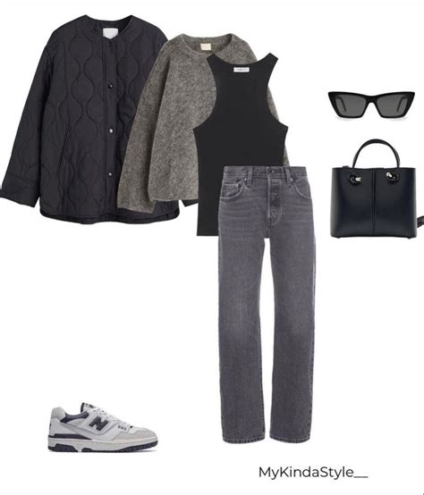 Casual Comfort: A Weekend Essential