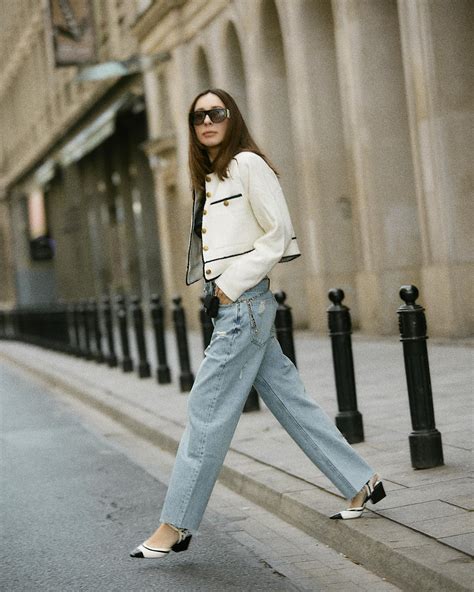 Casual and Effortless: