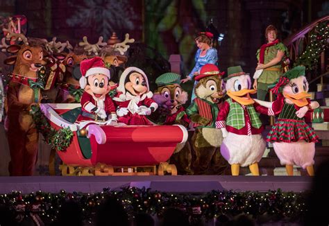 Celebrate the Magic of Christmas at Walt Disney World in Style with Festive Shirts