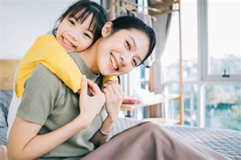 Celebrating Motherhood in Singapore 2022: A Comprehensive Guide