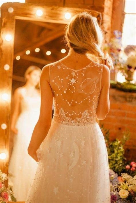 Celestial Wedding Dress: Guide to 10,000+ Starry Styles