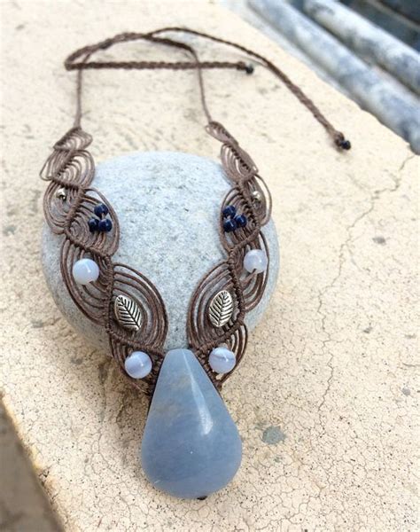 Celestite Jewelry: A Guide to the Sky-Blue Stone of Tranquility