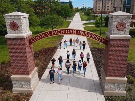 Central Michigan University 2014 Course Catalogue