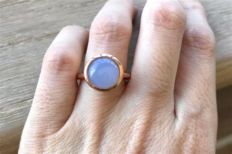 Chalcedony Ring: A Gemstone of History, Beauty, and Wellness