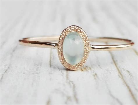 Chalcedony Rings: A Gemstone With Hidden Beauty and Charm