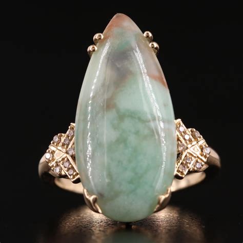 Chalcedony Rings: A Timeless and Versatile Gemstone