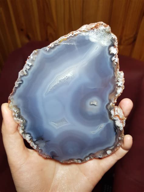 Chalcedony and Agate: The Gemstones of Serenity and Insight