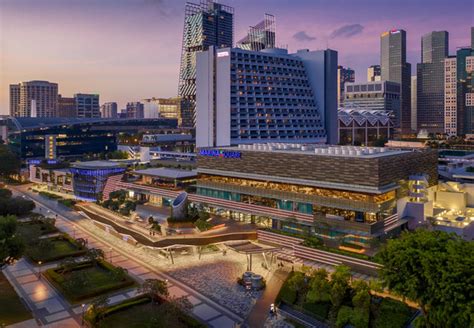 Challenger Marina Square: A Haven for Shopping, Dining, and Entertainment in the Heart of Singapore