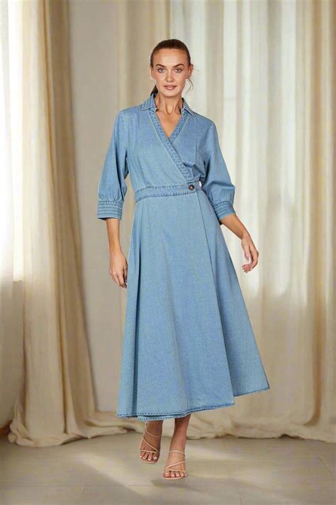 Chambray Dress: A Versatile Piece for Your Wardrobe