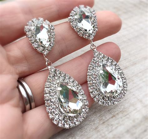 Chandelier Earrings: