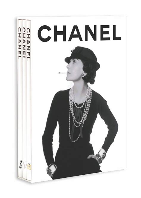 Chanel Fashion Fine Jewellery Perfume Set of 3 Books Memoire Reader