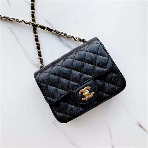 Chanel Small Bag: The Perfect Accessory for Every Occasion