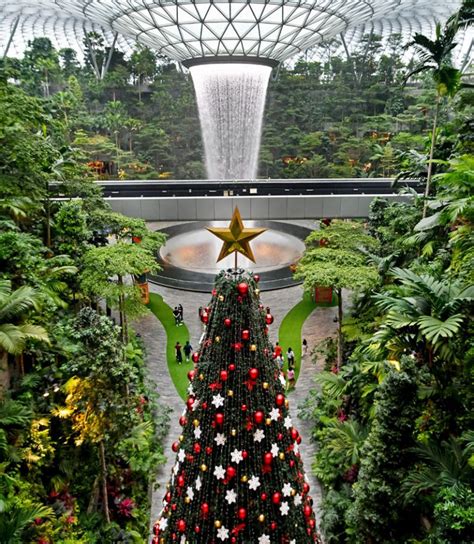 Changi Airport Christmas 2020: 10 Festive Things to Do