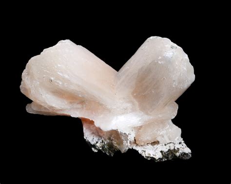 Characteristics of Stilbite