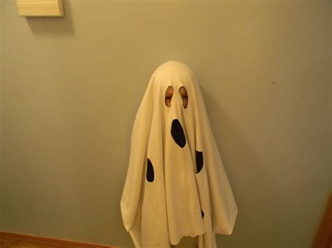 Charlie Brown Ghost Costume: A Symbol of Halloween Magic