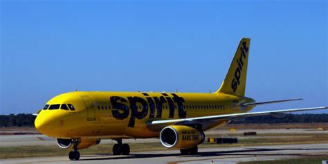 Checked Baggage Fees on Spirit Airlines: A Comprehensive Guide