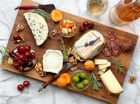 Cheese Boards in Singapore: A Guide to 14 Unforgettable Delights