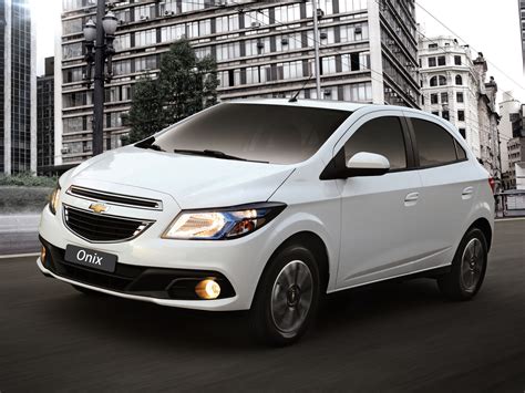 Chevrolet Onix 2015: O Carro Pequeno que Conquistou o Brasil