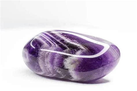 Chevron Amethyst: Discover the Enigmatic Crystal of Harmony and Balance