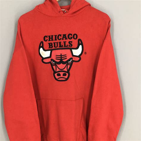 Chicago Bulls Sweatshirt: A Timeless Symbol of Basketball Legacy