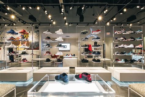 Chicago Shoe Stores: A Mecca for Jordan Enthusiasts