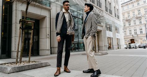 Chino Pants: An Essential Guide to Style and Versatility