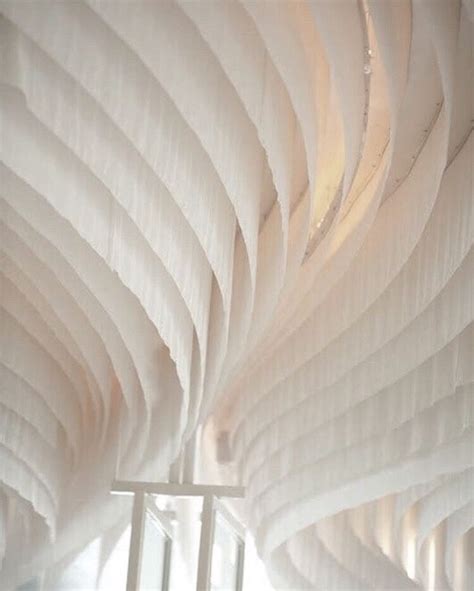 Choose a light, flowing fabric: