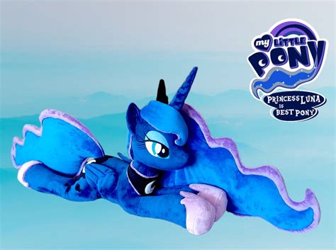 Choose the Perfect Luna Plush: