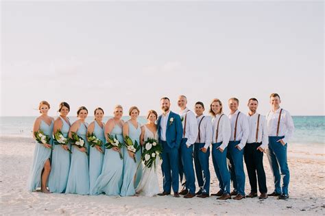 Choosing the Perfect Beach Wedding Bridesmaid Dresses