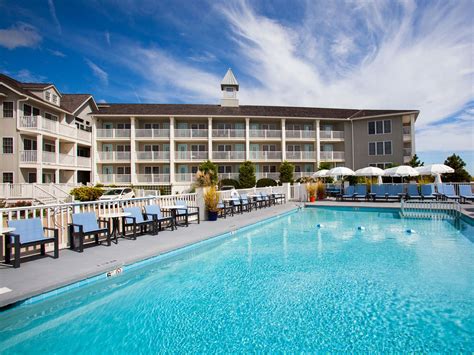 Choosing the Perfect Cape May Beachfront Hotel