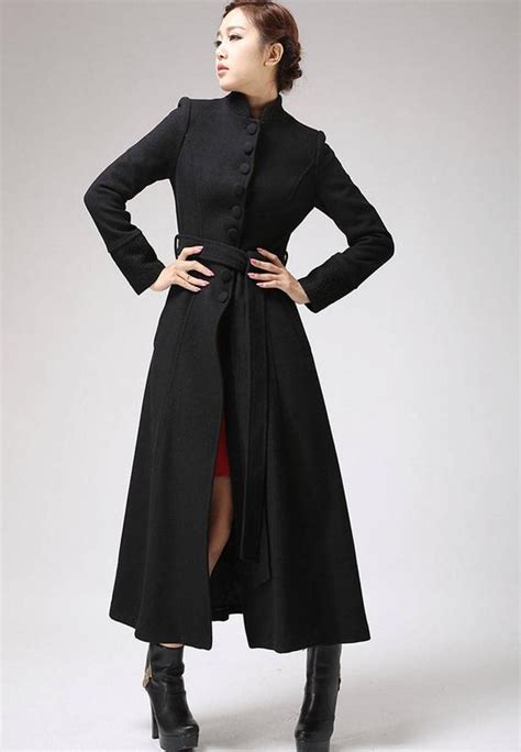 Choosing the Perfect Long Black Coat