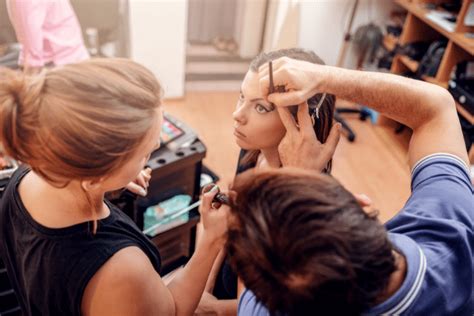 Choosing the Perfect Makeup Class