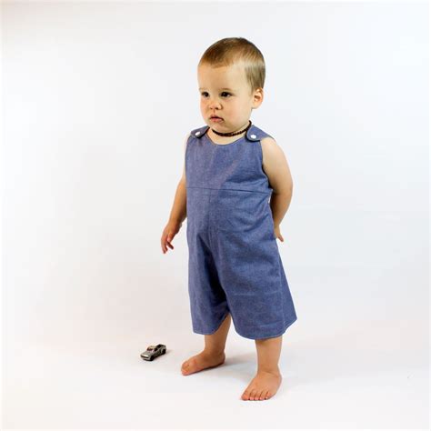 Choosing the Right Baby Rompers: A Fabric Primer